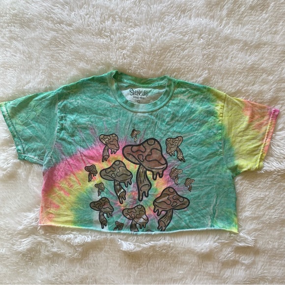 Sold! Trippy mushroom summer tie dye crop top - Picture 3 of 10